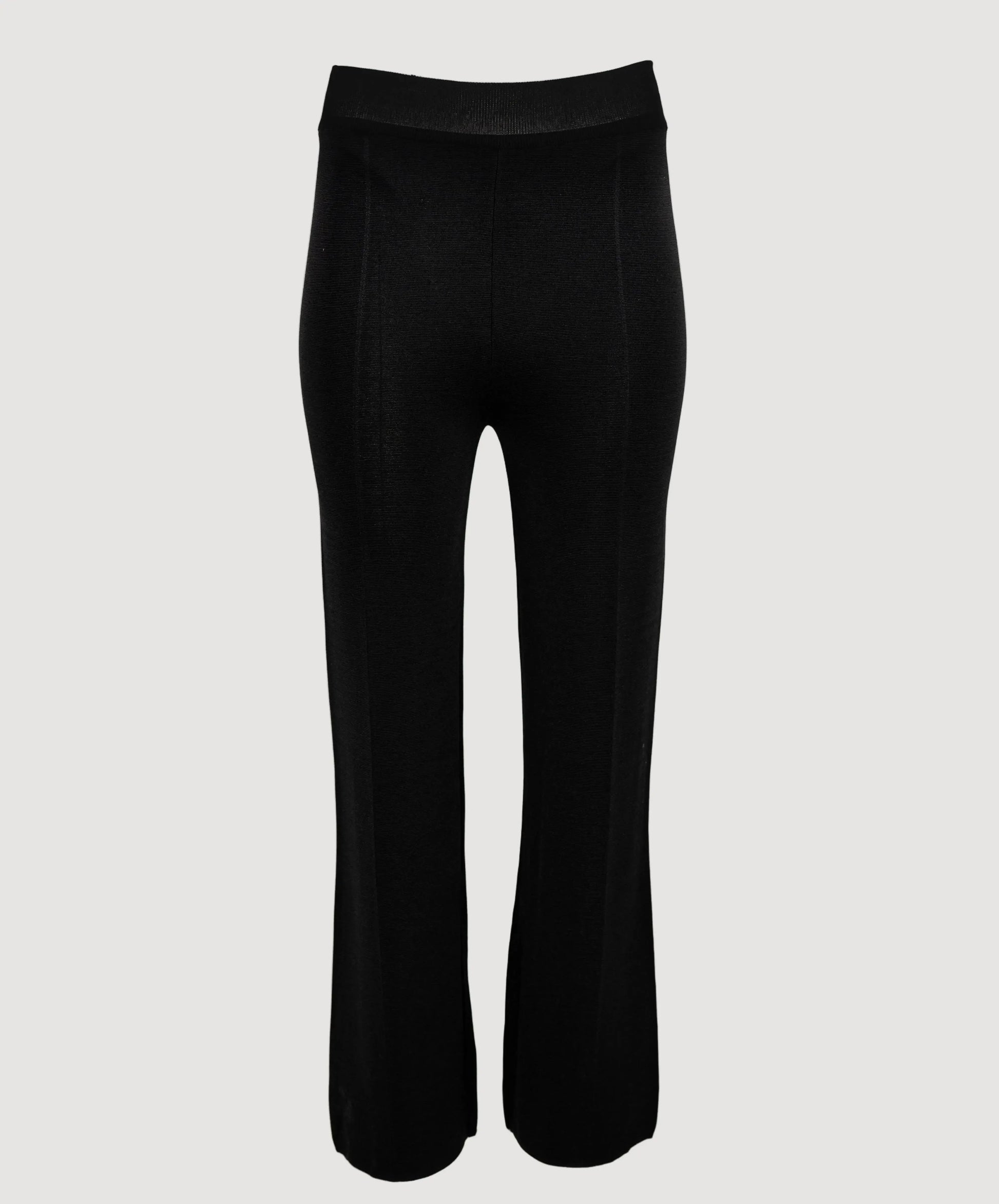 Черен комплект с 3D роза – елегантност и комфорт в едно 6Sense