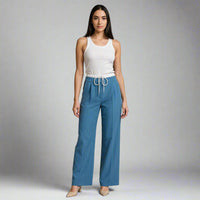 Дамски панталон в морско синьо с връзки | колекция есен-зима 6Sense