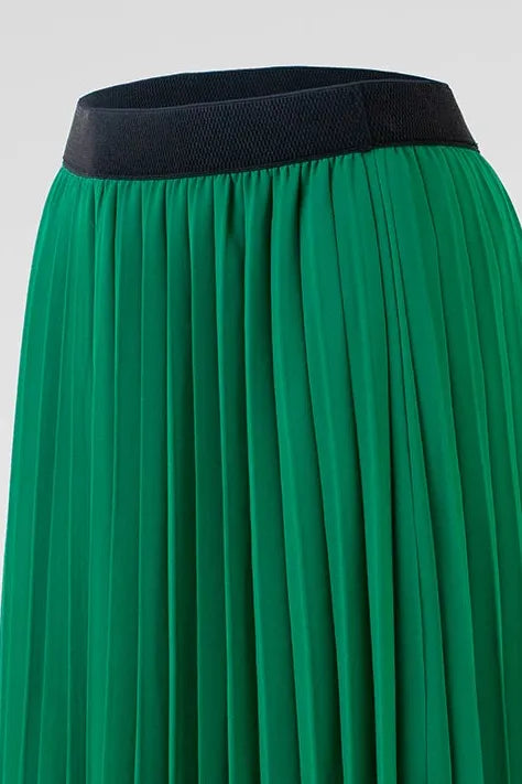 Vibrant green pleated midi skirt with a comfortable black elastic waistband.