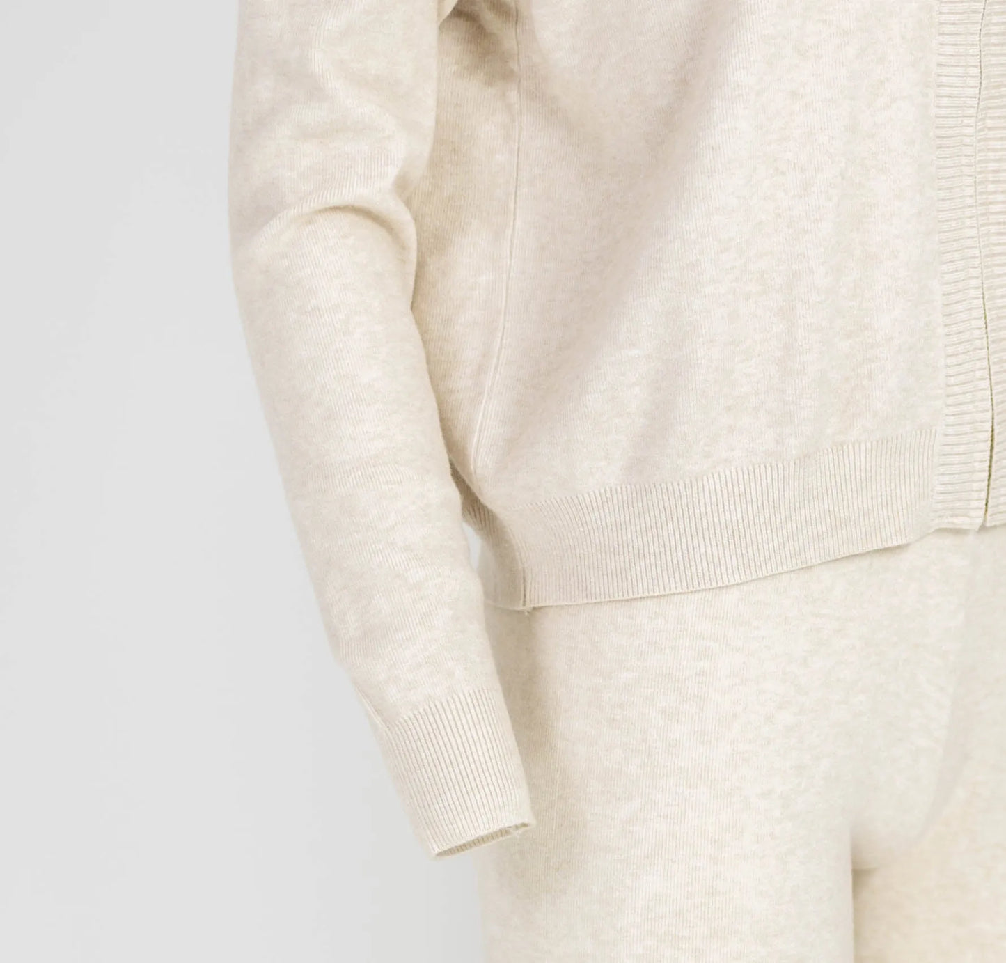 Дамски комплект от фино плетиво в екрю - Azure-комплекти-6Sense