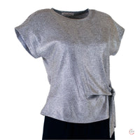 ✨ Осмели се да блеснеш със сребристия топ, който привлича погледите! ✨