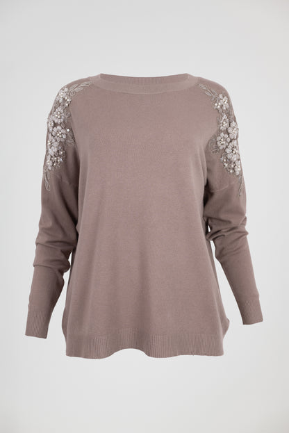 Дамска блуза фино плетиво с флорална апликация – Pearl Knit