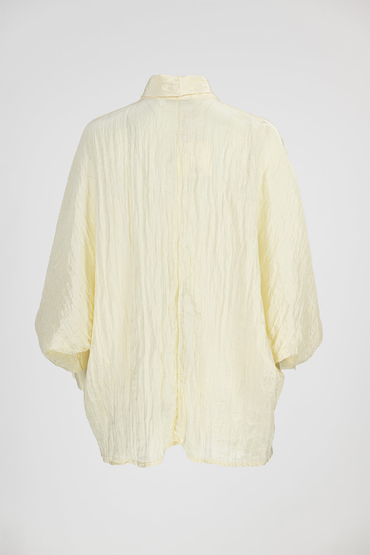 Дамска блуза с панделка на яката и прилеп ръкави – Vanilla Bow