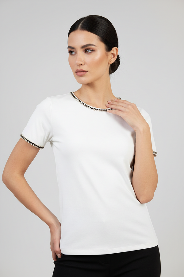 Дамска бяла тениска с декоративен кант - Gold Trim