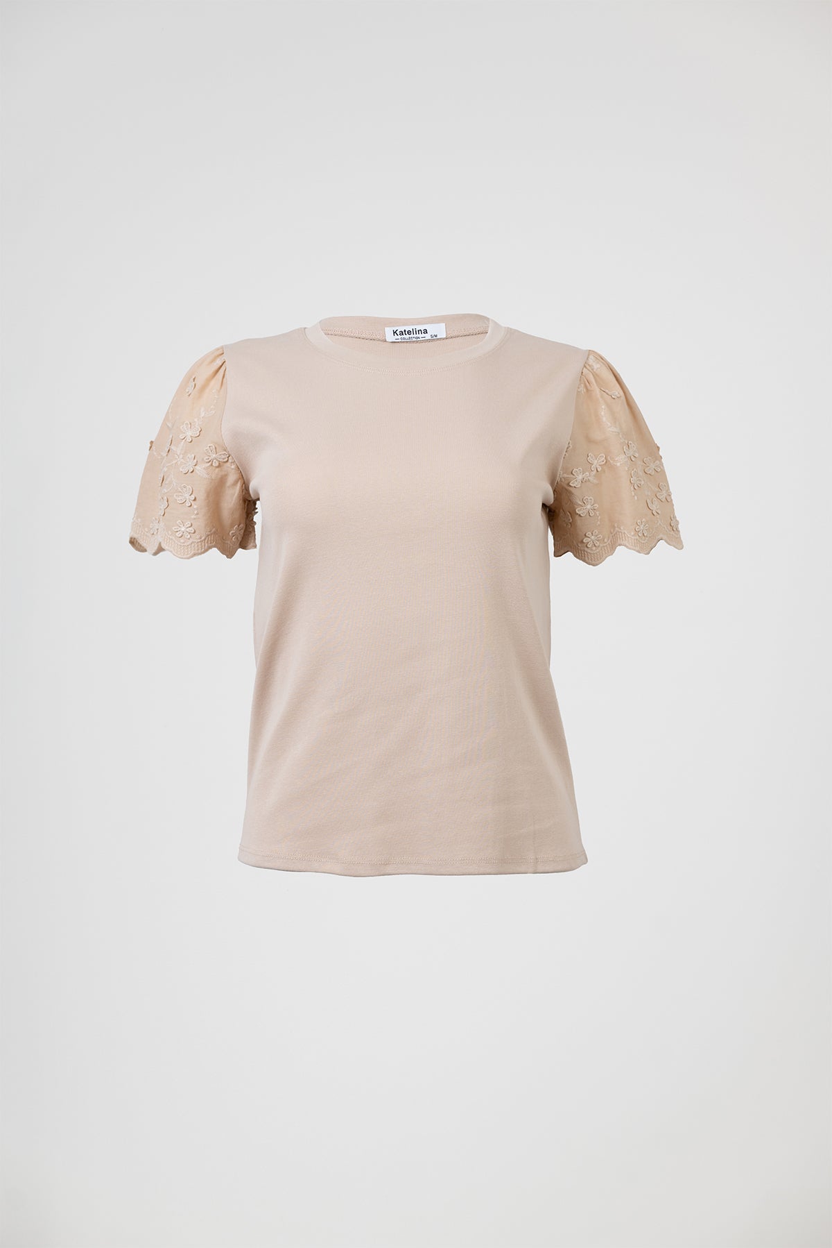 Дамска бежова тениска с бродирани ръкави от памук – Soft Тоuch