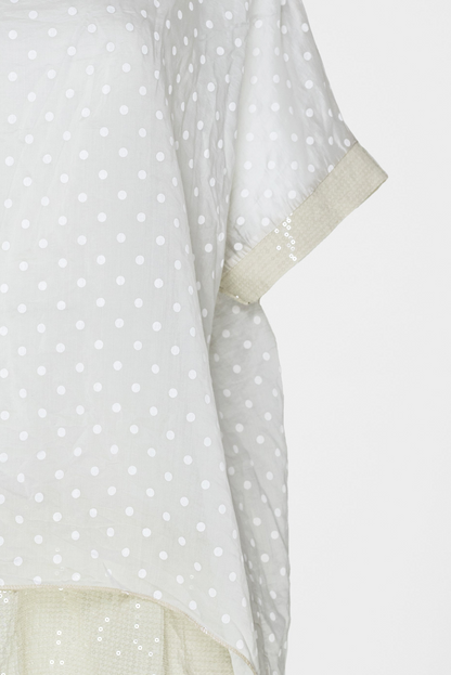 Ефирна бежова туника на бели точки с подплата - Dot Breeze