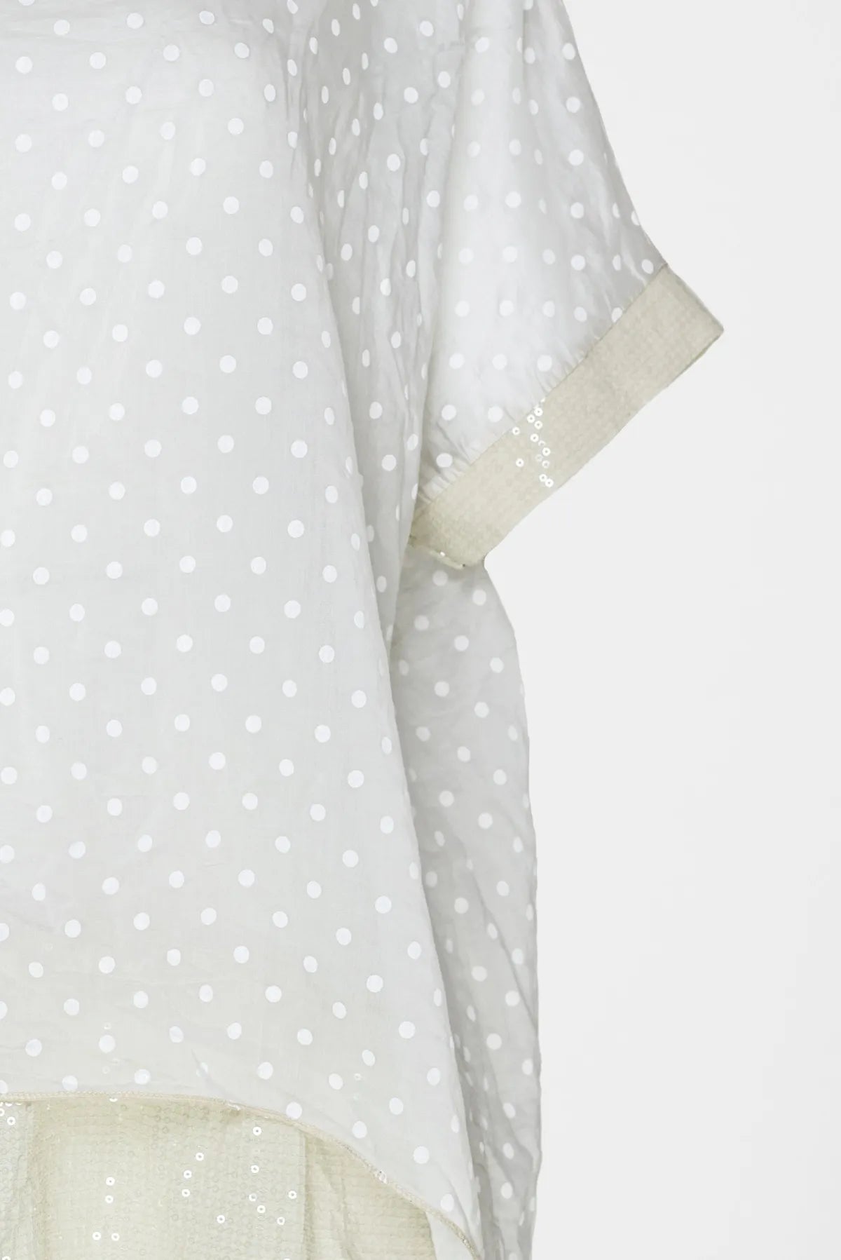 Ефирна бежова туника на бели точки с подплата - Dot Breeze