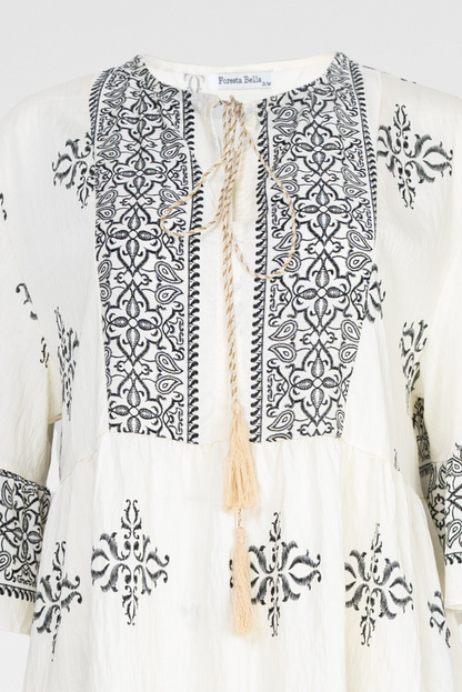 Дамски комплект блуза и панталон с бродерия – Boho Grace