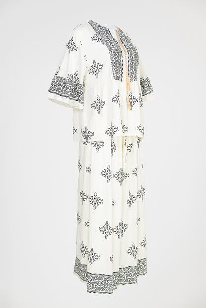 Дамски комплект блуза и панталон с бродерия – Boho Grace