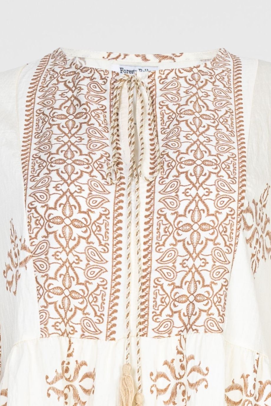 Дамски комплект блуза и панталон с бродерия в бежови тонове – Boho Grace
