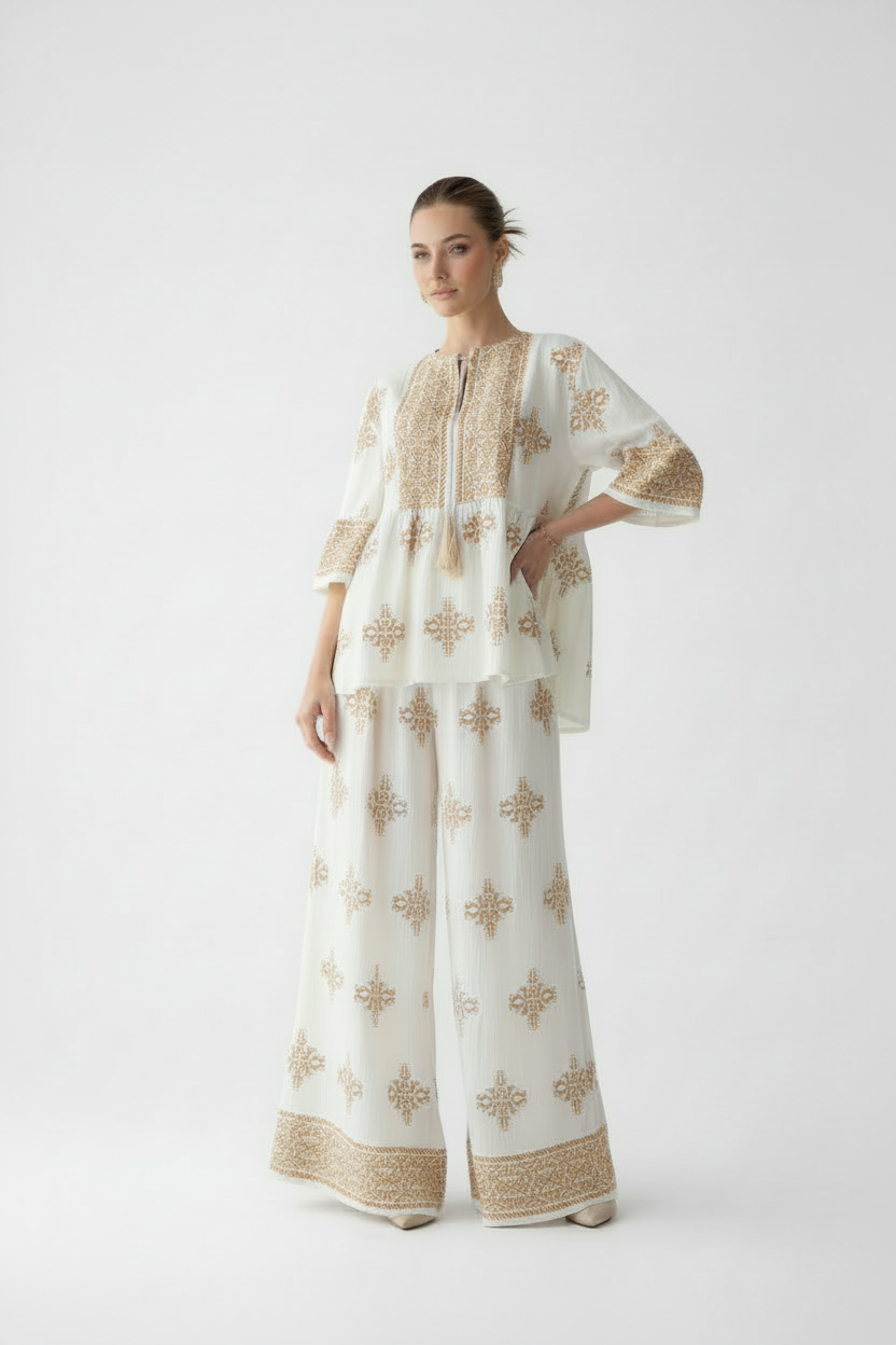 Дамски комплект блуза и панталон с бродерия в бежови тонове – Boho Grace