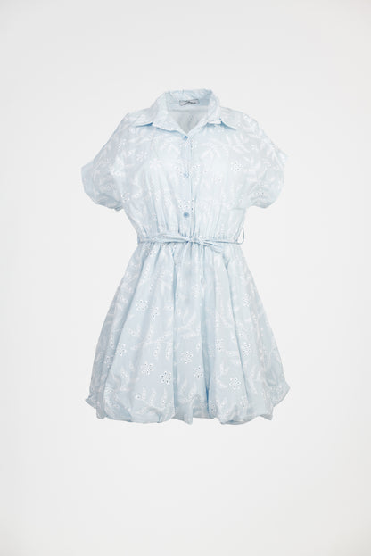 Дамска светлосиня рокля с рязана бродерия и колан – Sky Lace