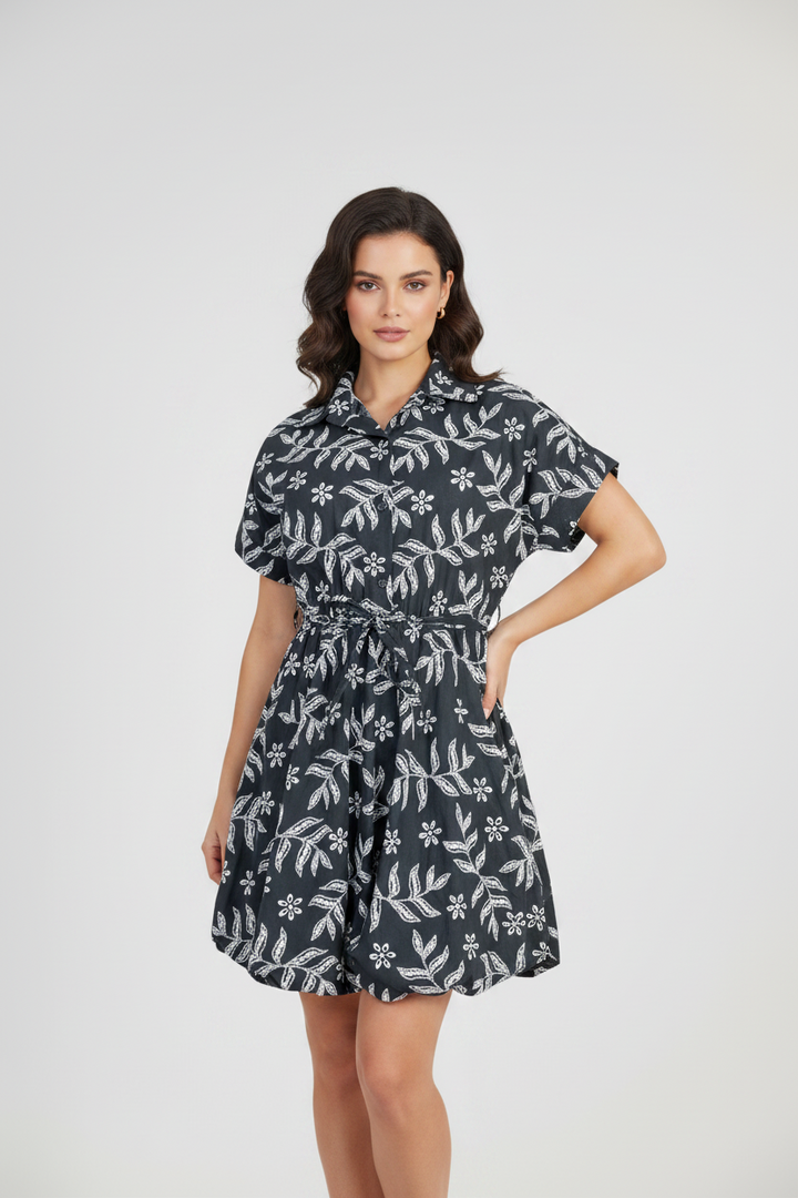 Дамска светлосиня рокля с рязана бродерия и колан - Black Lace