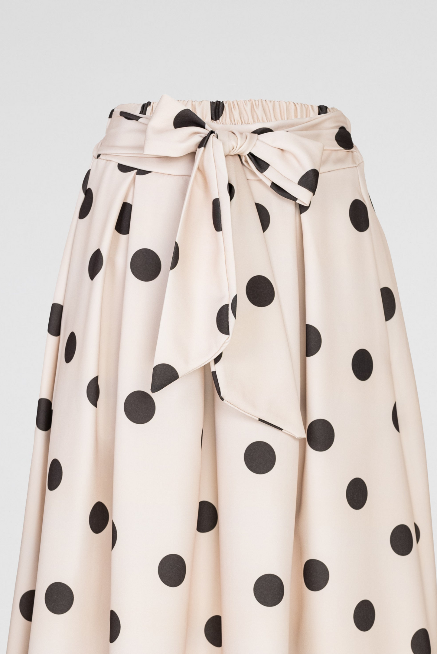 Бежова пола на кафеви точки с колан и странични джобове - Marina Dot