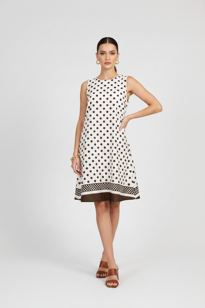 Дамска бeжова миди рокля на точки със скрити джобове – Beige Breeze