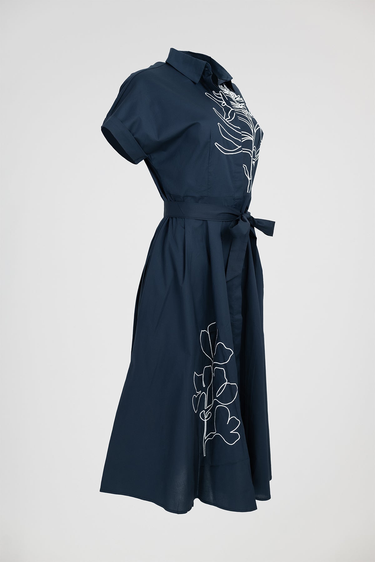 Памучна риза рокля с колан и артистична бродерия - Dark Poetry