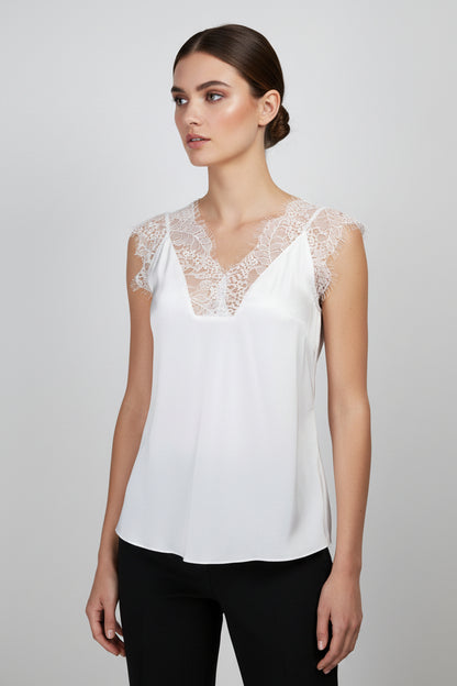 Дамски бял сатениран топ с дантела – Pure Lace