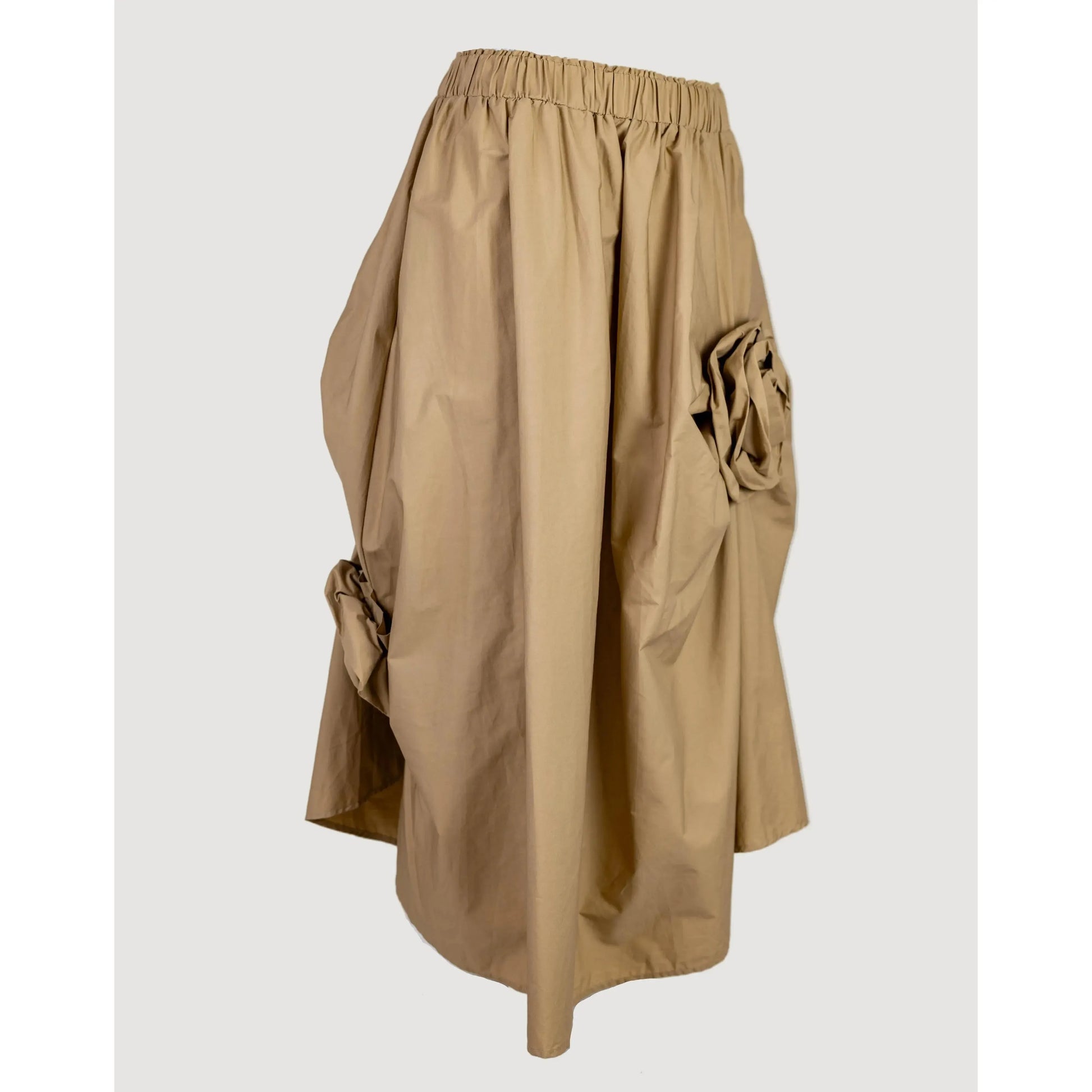 Дамска асиметрична пола - 3D рози в кафяв нюанс | колекция есен-зима 6Sense