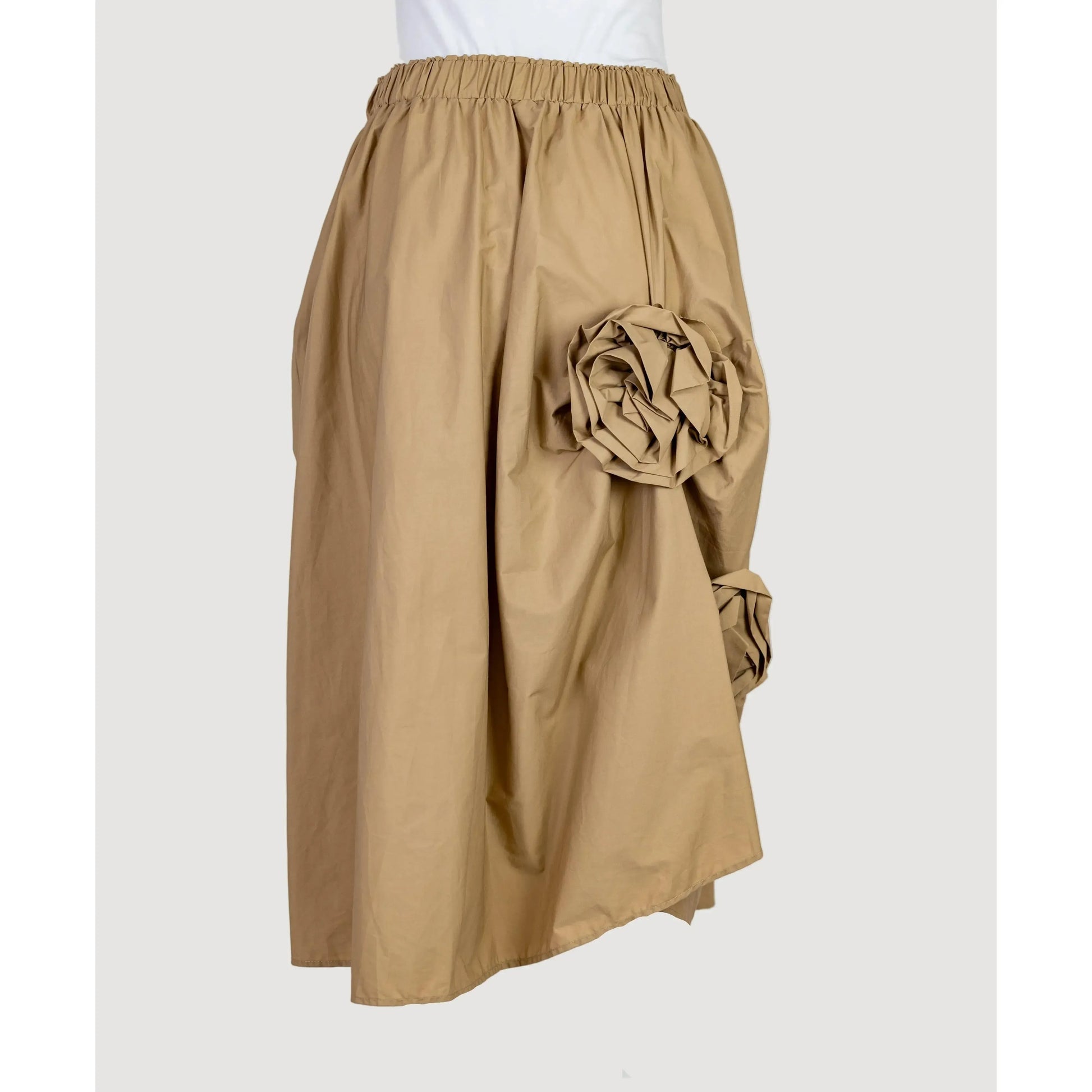 Дамска асиметрична пола - 3D рози в кафяв нюанс | колекция есен-зима 6Sense