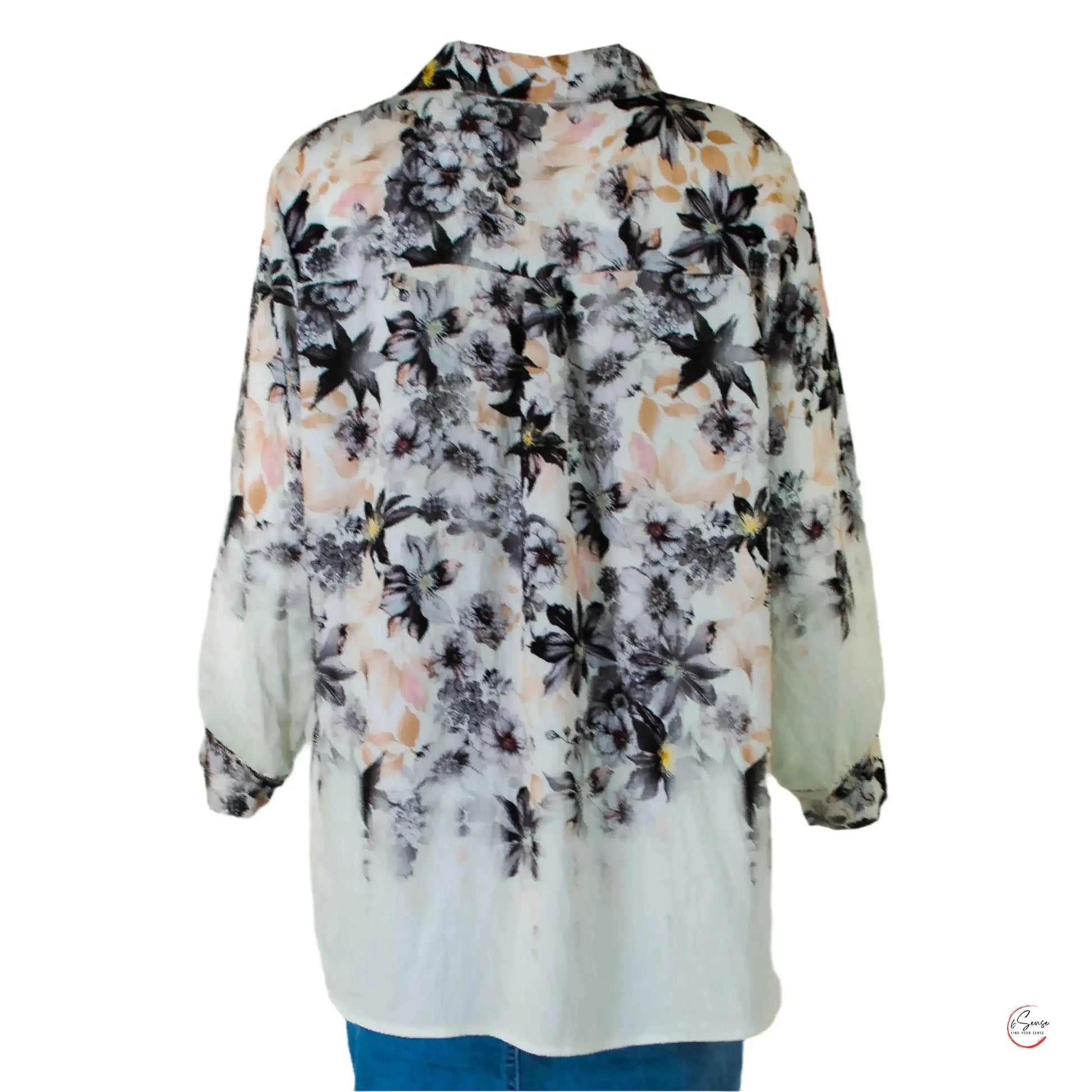 Дамска бяла риза с флорален принт | колекция есен-зима - снимка отзад