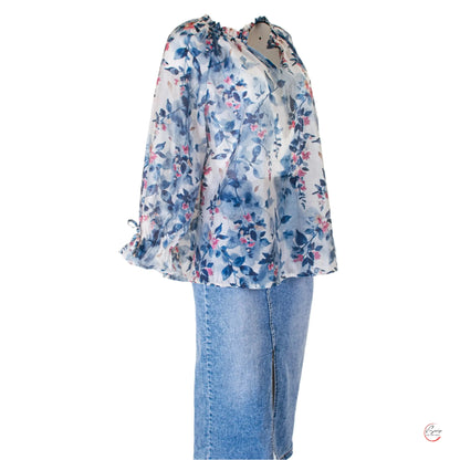 Блуза "Blue Bloom" – лекота и чар за всяка жена 🌸✨