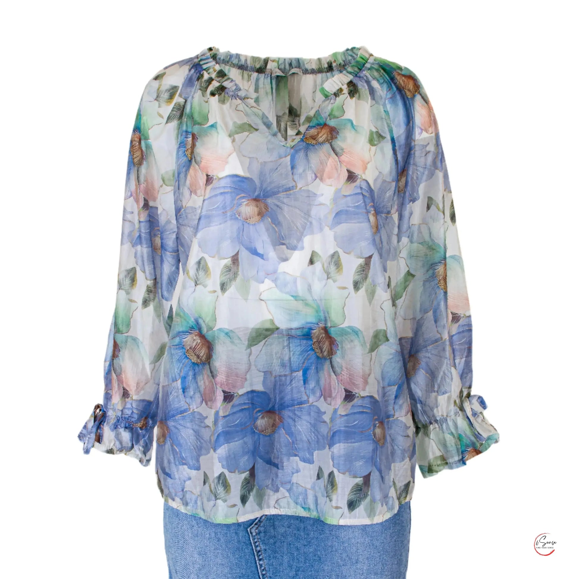 🌸 Ефирна дамска блуза с цветен принт – за нежен и романтичен стил 🌸
