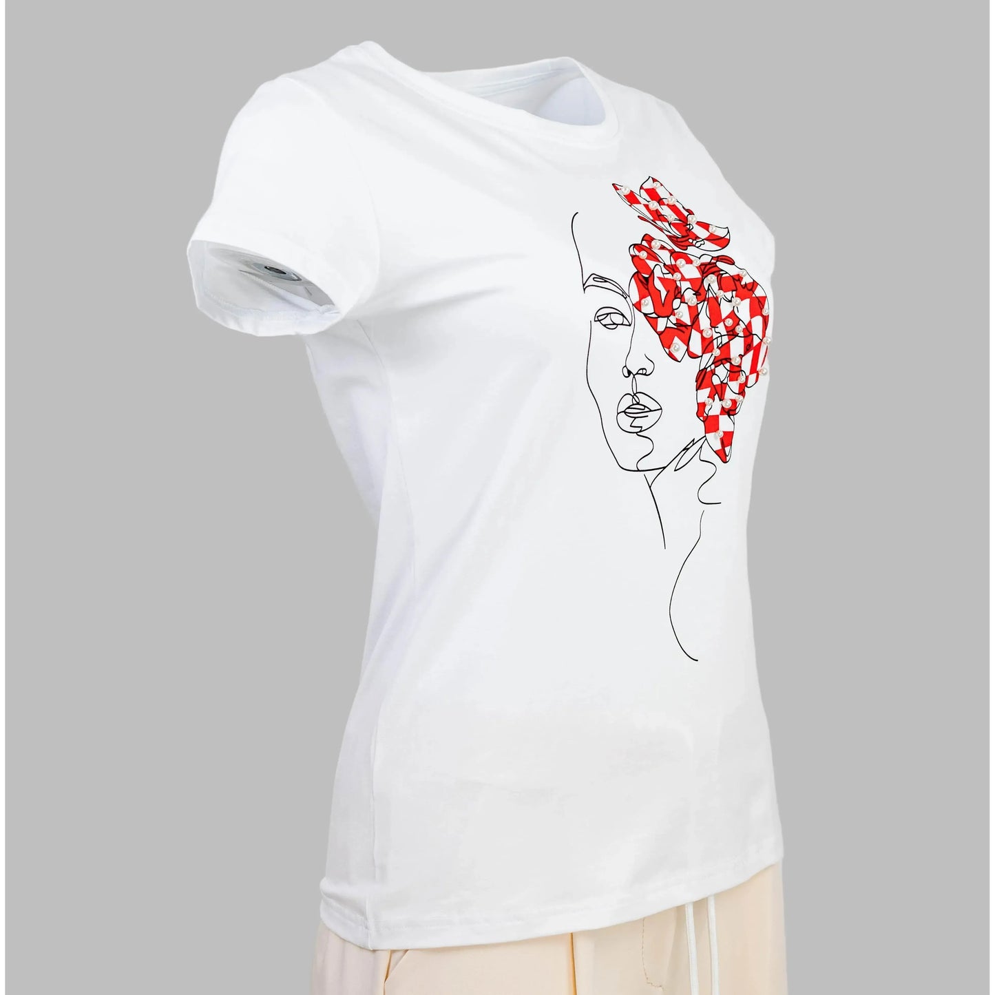 🎨 Артистичен почерк в модата 6Sense