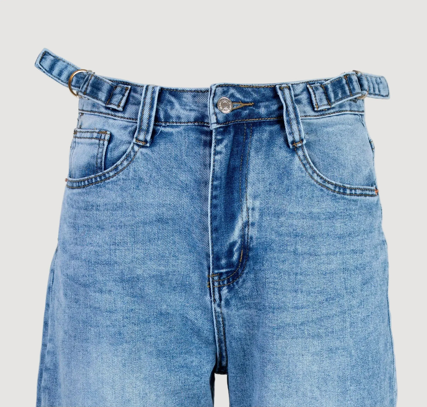 Светлосини дънки с висока талия – комфорт и свобода в градски стил 6Sense