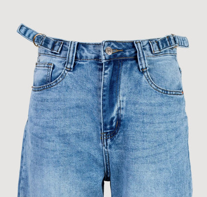 Светлосини дънки с висока талия – комфорт и свобода в градски стил 6Sense