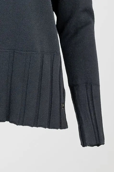 Дамски фин пуловер в черно с рипсен подгъв - Soft Line-пуловери-6Sense