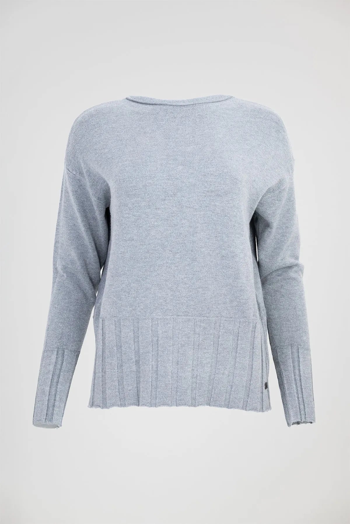 Дамски фин пуловер в светлосив меланж с рипсен подгъв - Soft Line-пуловери-6Sense