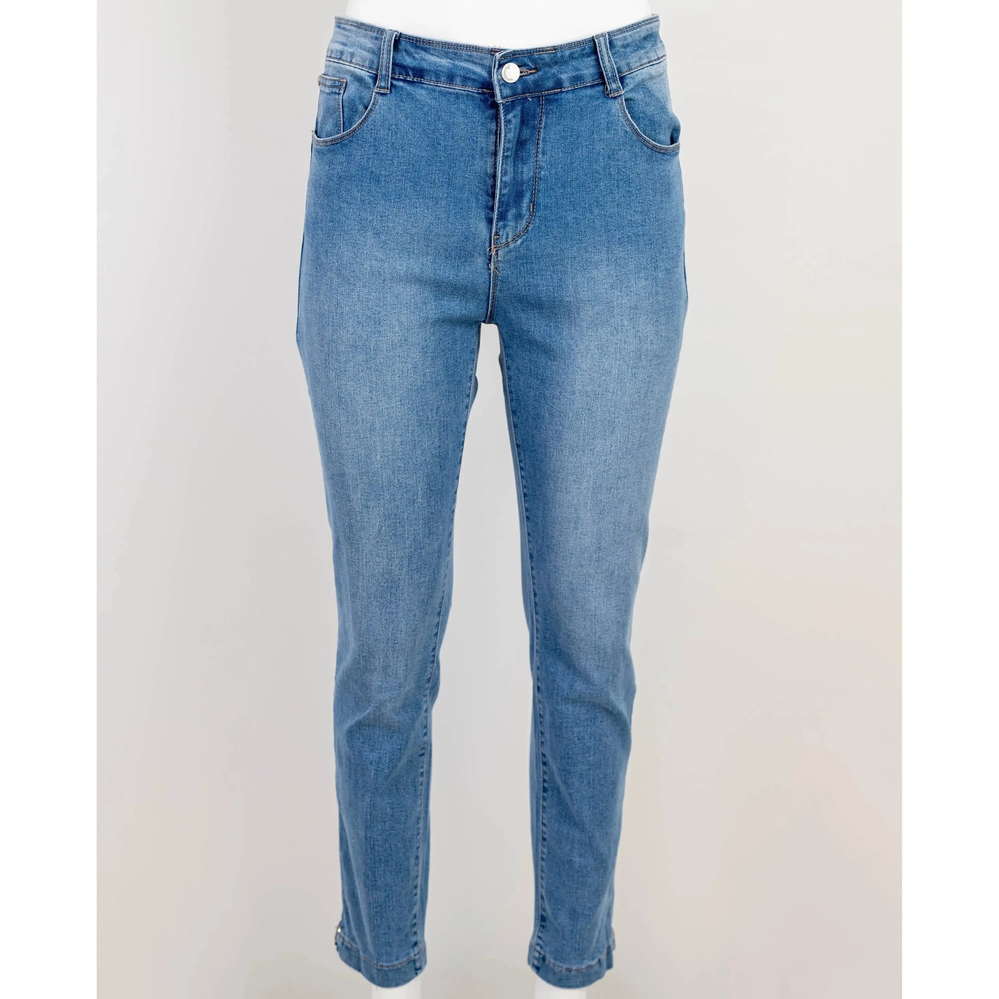 Дънки с висока талия – перфектен баланс между комфорт и стил 6Sense