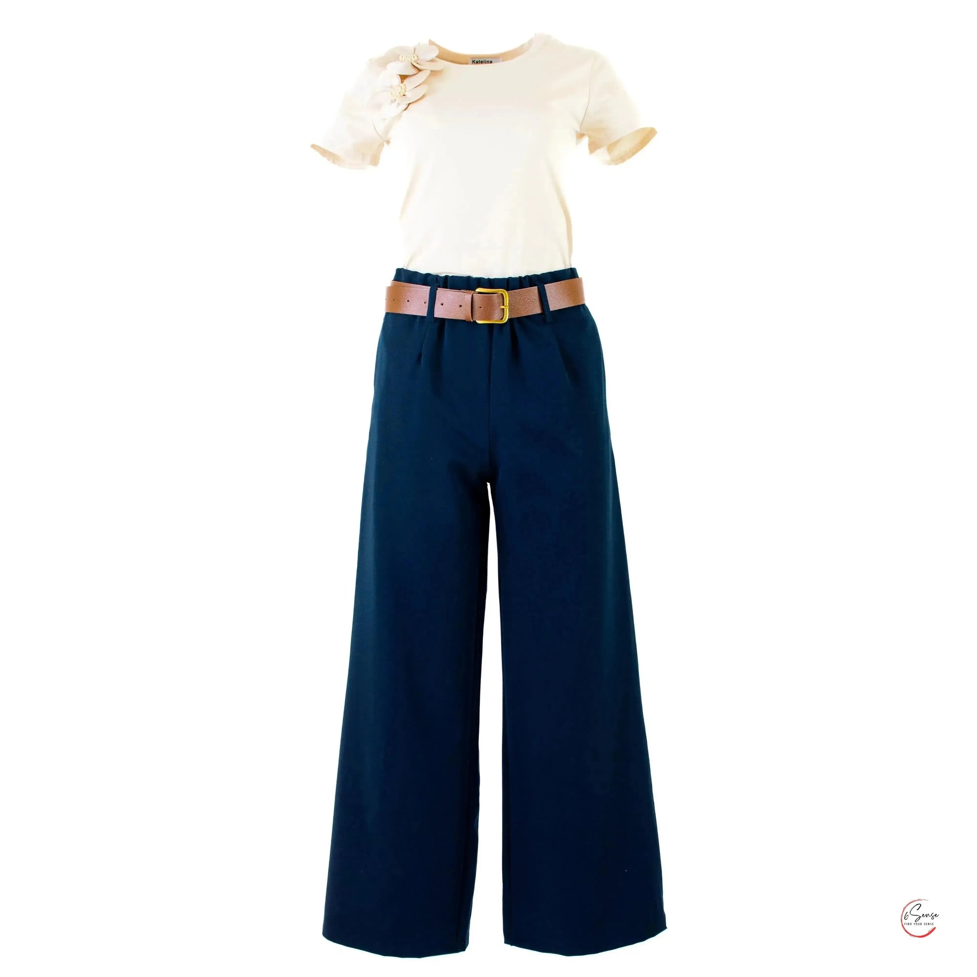 Дамски широк панталон с колан – стил и свобода на движение