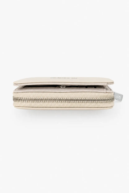 Дамско портмоне от еко кожа с цип екрю – Ivory Compact-портмоне-6Sense