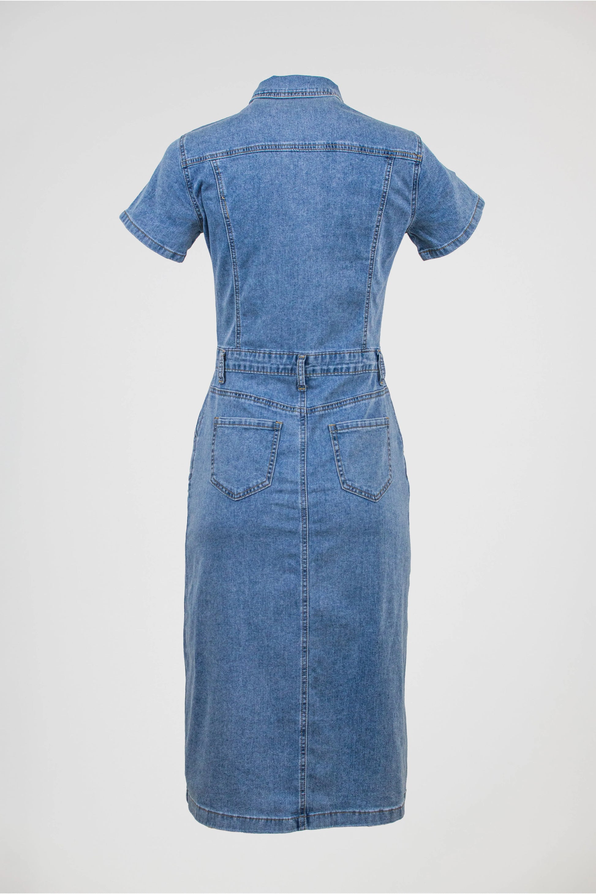 Дънкова рокля Denim Grace - с копчета-рокли-6Sense