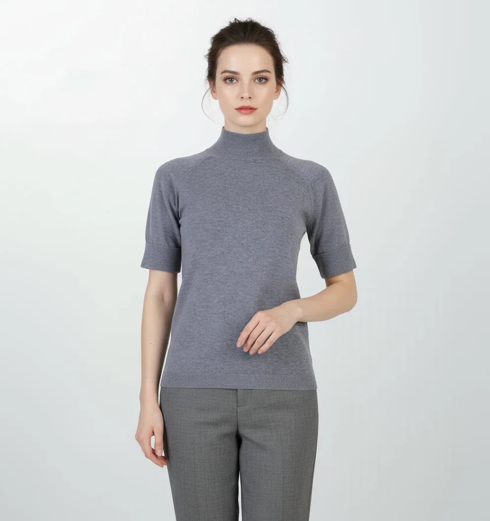 Фин пуловер с полу-поло яка и къс ръкав - Mono Chic-блузи-6Sense