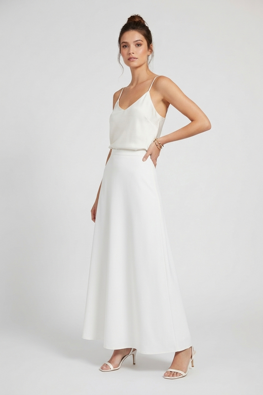 Дълга бяла сатенирана пола с елегантно падане - Pure Grace