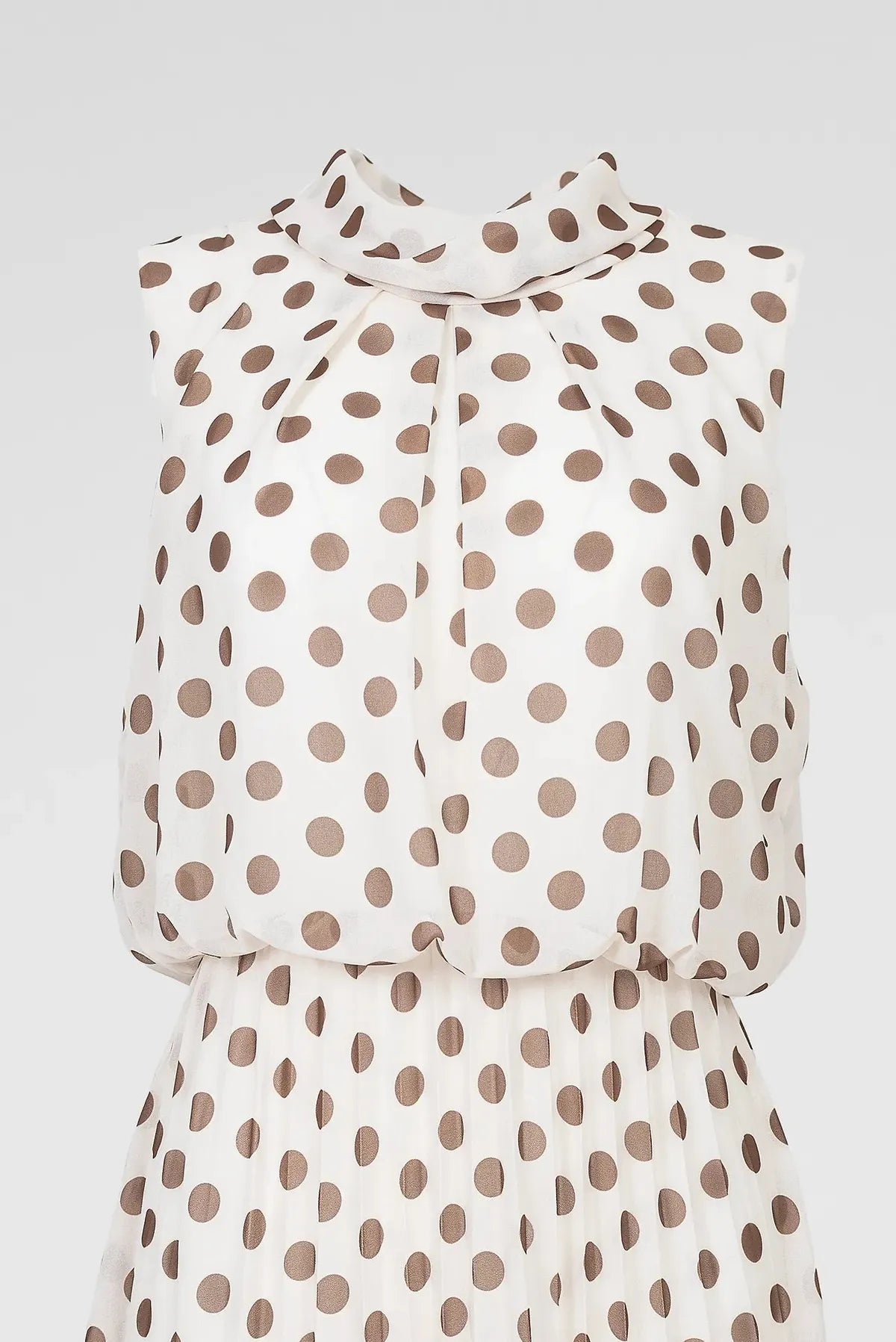 Рокля на точки с плисирана пола и подплата – Cream Dots-рокли-6Sense