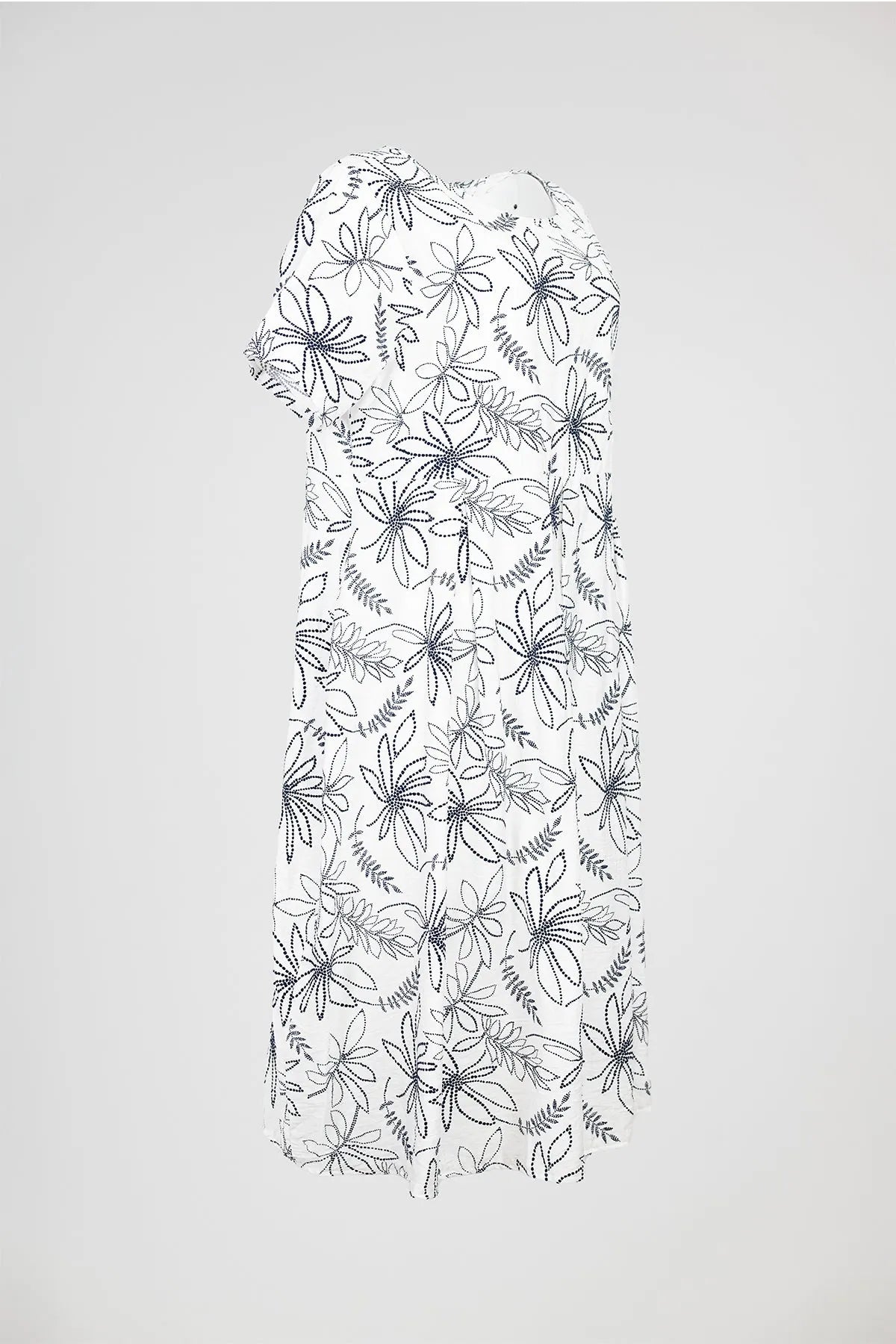 амска свободна рокля с флорален принт Flora Flow – до 4XL-рокли-6Sense