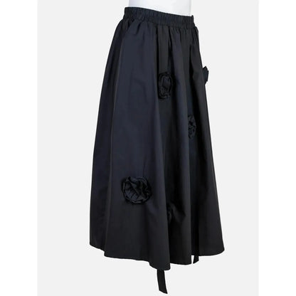 Черна миди пола с 3D рози | колекция есен-зима 6Sense