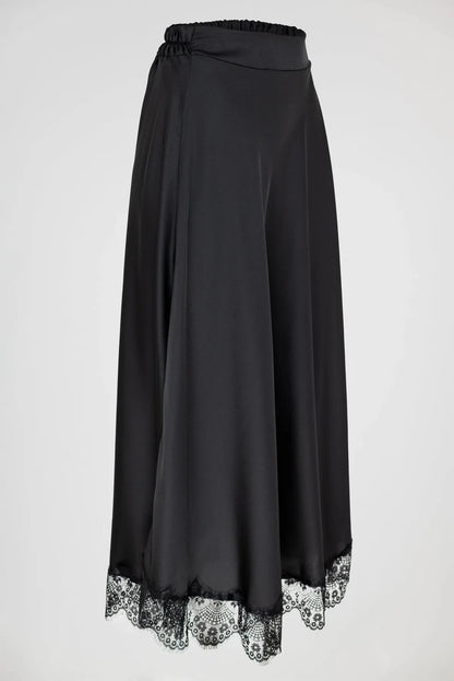 Дамска черна сатенена пола с дантела - Noir Velvet Lace-Поли-6Sense