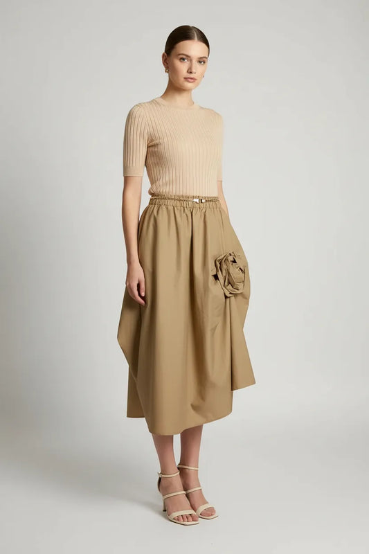 Дамска асиметрична пола - 3D рози в кафяв нюанс | колекция есен-зима 6Sense