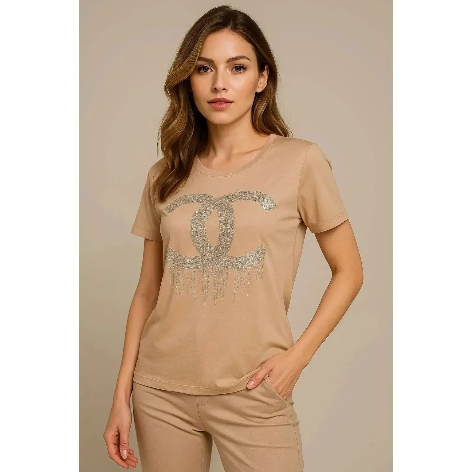 💎 Бежова тениска с блестящ акцент – Urban Luxe