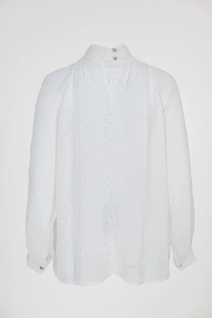 Дамска бяла блуза с висока яка и фини акценти - Lumière-блузи-6Sense