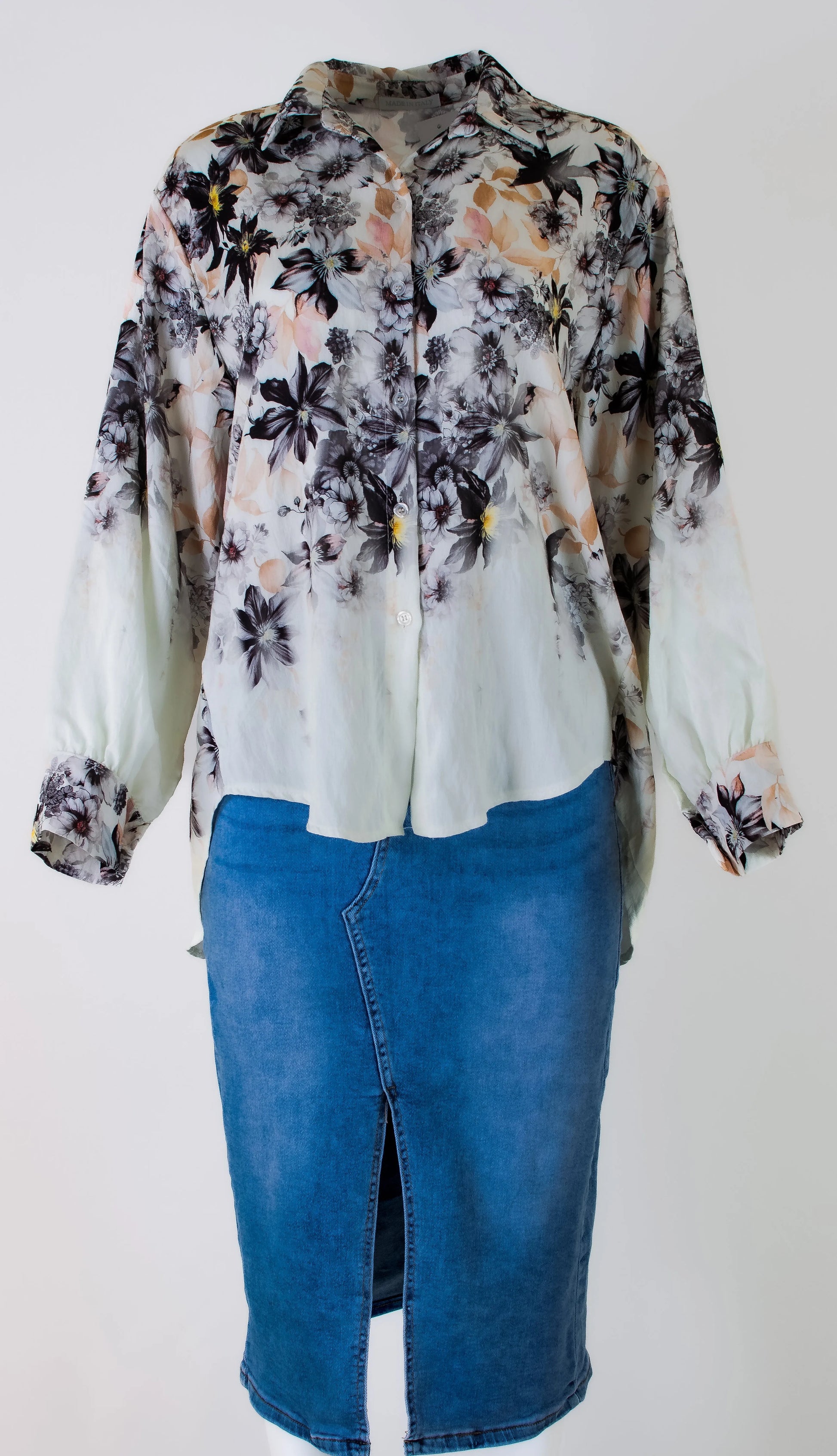 Дамска бяла риза с флорален принт - Flora Highlight-ризи-6Sense