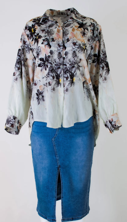 Дамска бяла риза с флорален принт - Flora Highlight-ризи-6Sense