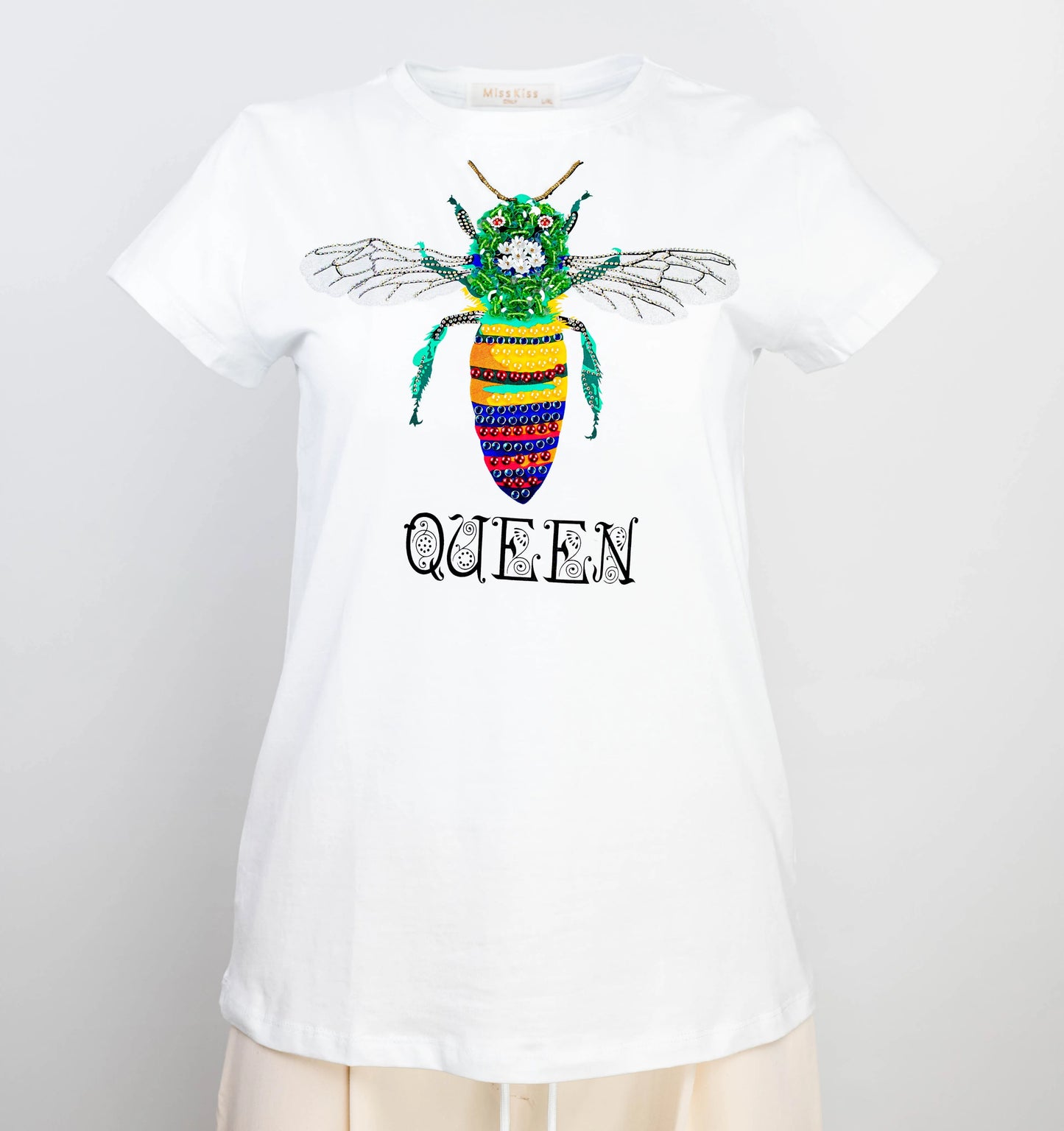 Дамска бяла тениска – апликация пчела - Queen Bee