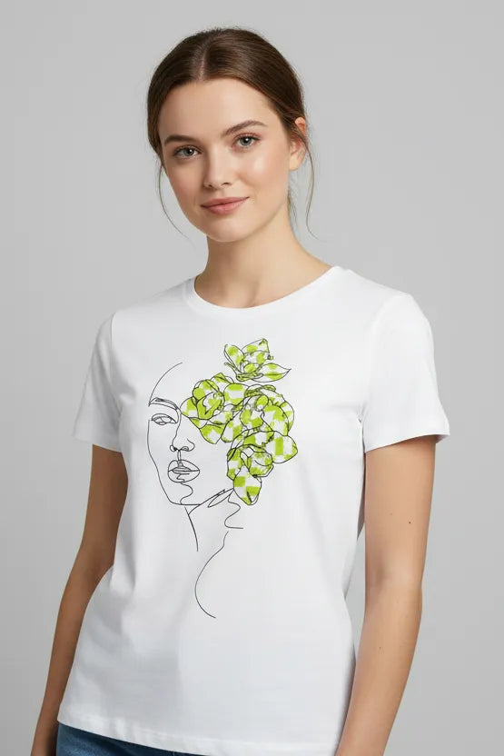Дамска бяла тениска с арт апликация - Lady smile