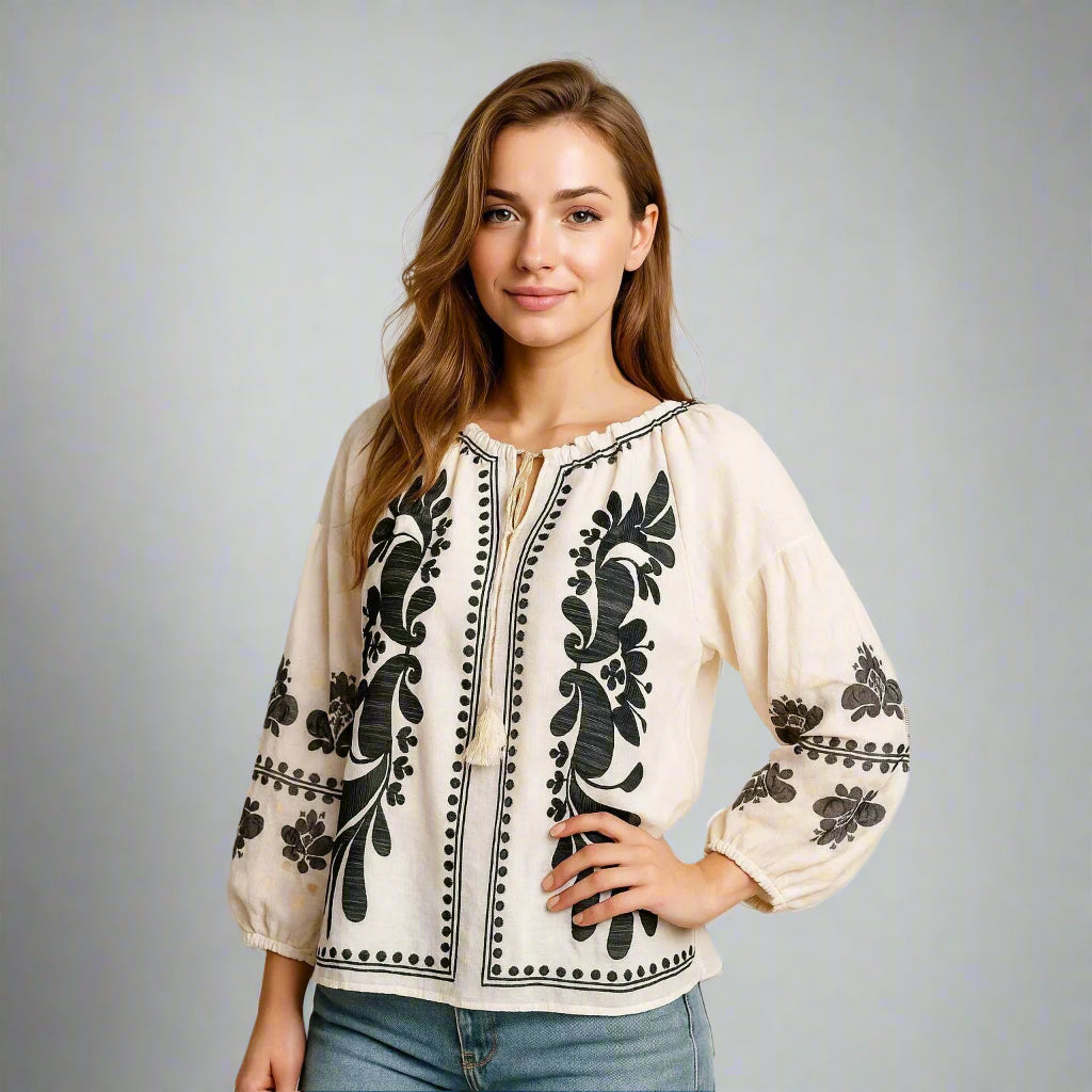 Дамска блуза с етно шарка | колекция есен-зима 6Sense