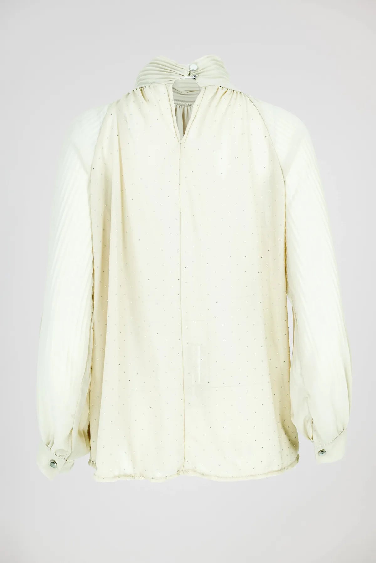 Дамска блуза с висока яка и плисирани ръкави - Ivory Whisper